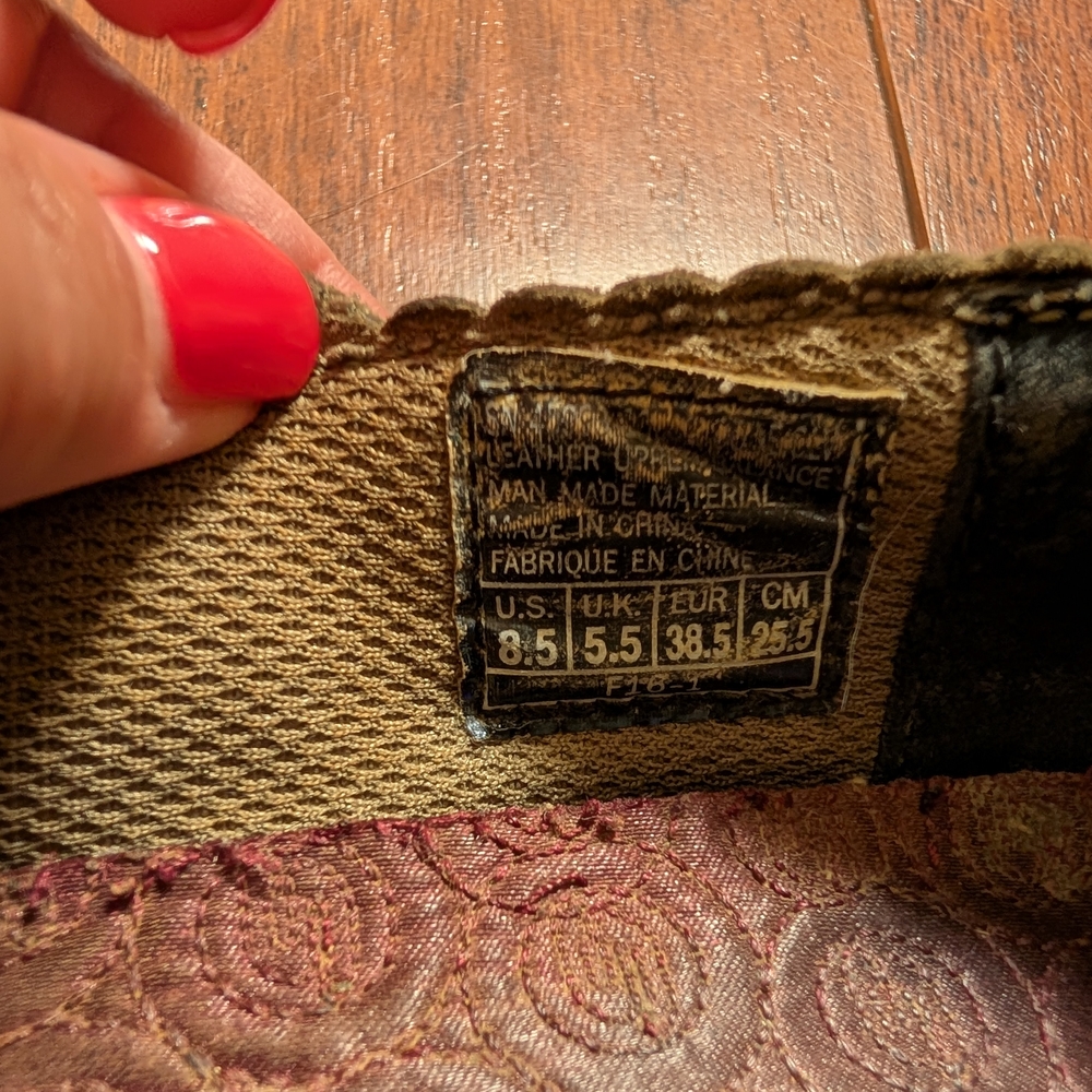 Skechers Olive Green Suede Mary Jane Flats Size 8.5 - Picture 3 of 5